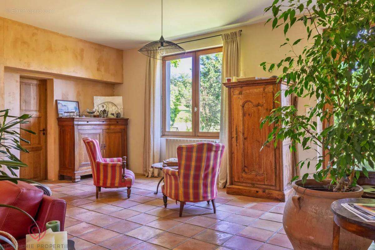 Maison à CARCASSONNE