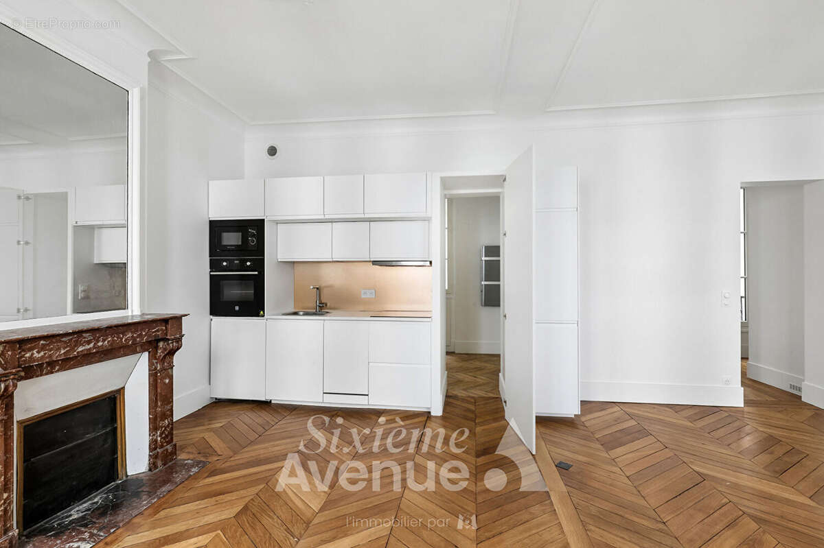 Appartement à PARIS-4E