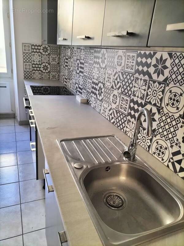 Appartement à BRIENON-SUR-ARMANCON