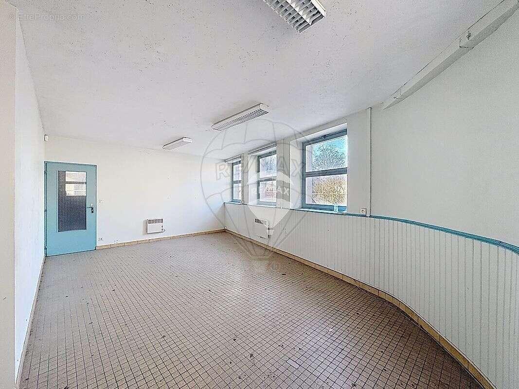Autre à SENS