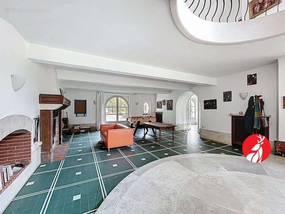 Maison à GIRONVILLE-SUR-ESSONNE