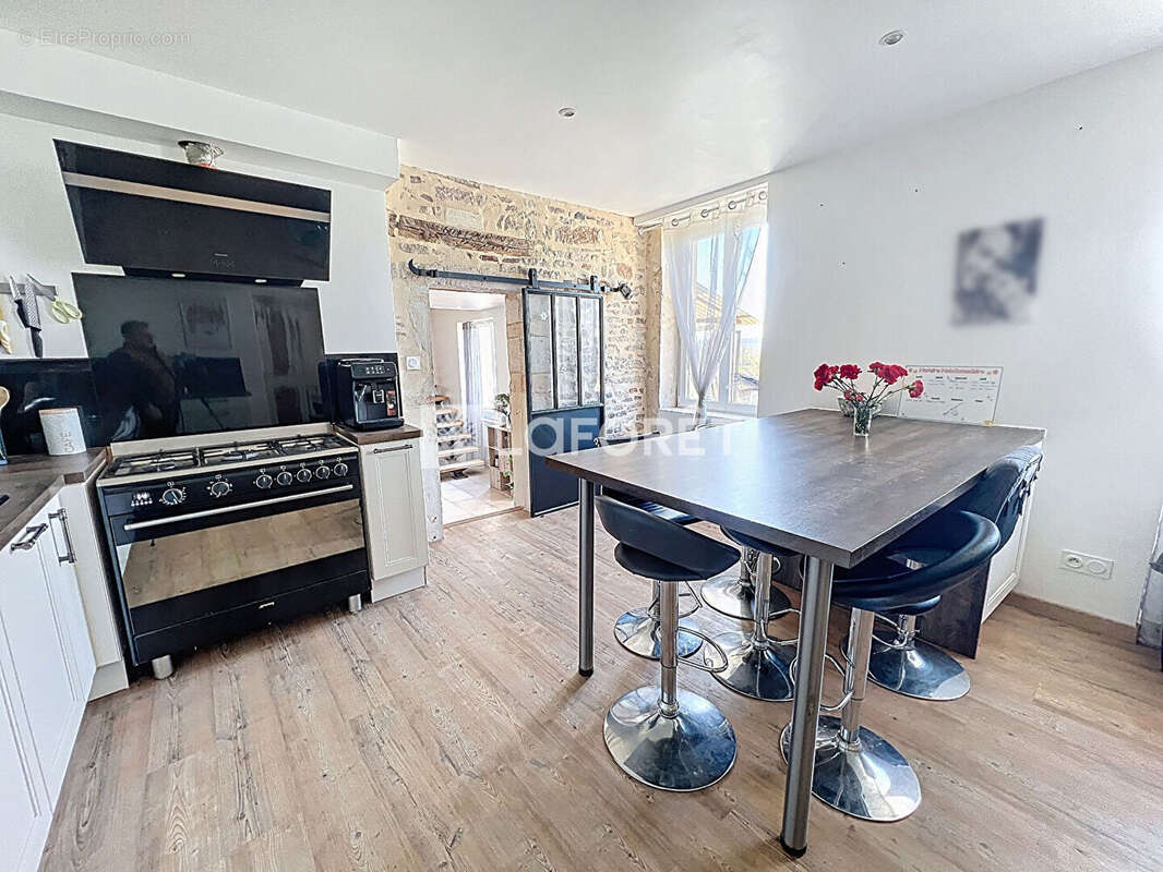 Maison à SAINT-BENIGNE