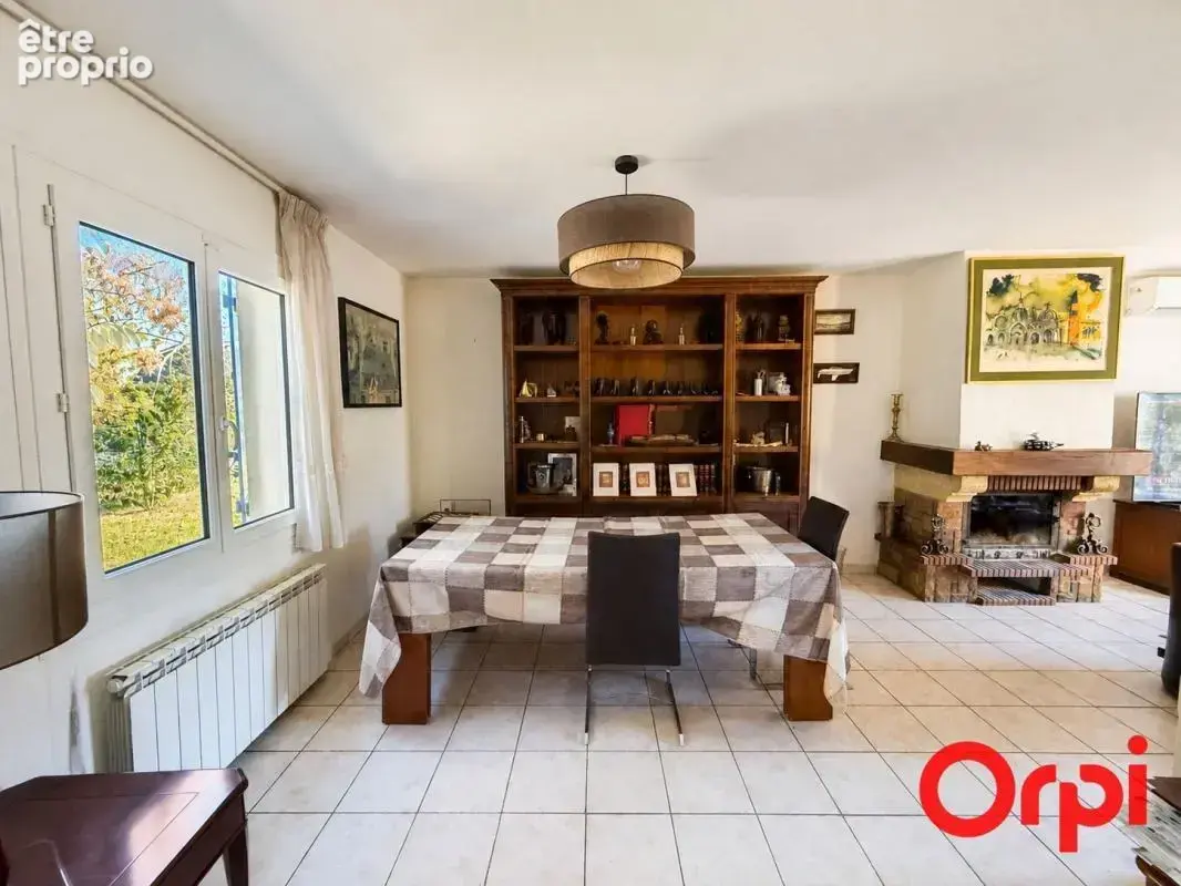 Maison À Vendre - photo 3