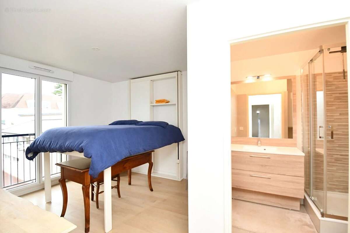 Appartement à CROISSY-SUR-SEINE