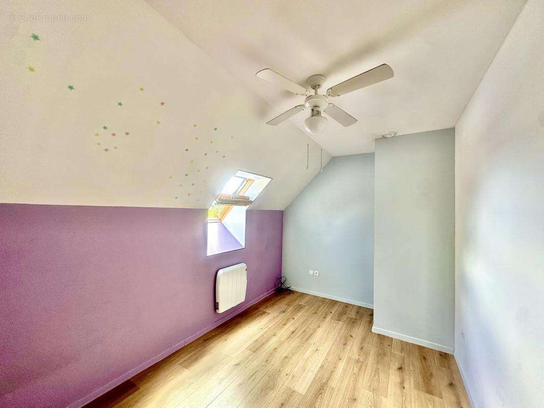 Maison à EGRISELLES-LE-BOCAGE