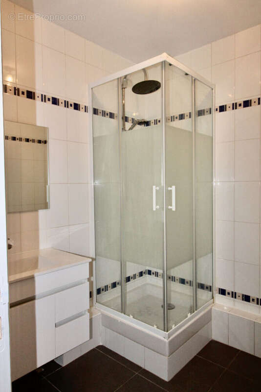 Appartement à VIGNEUX-SUR-SEINE