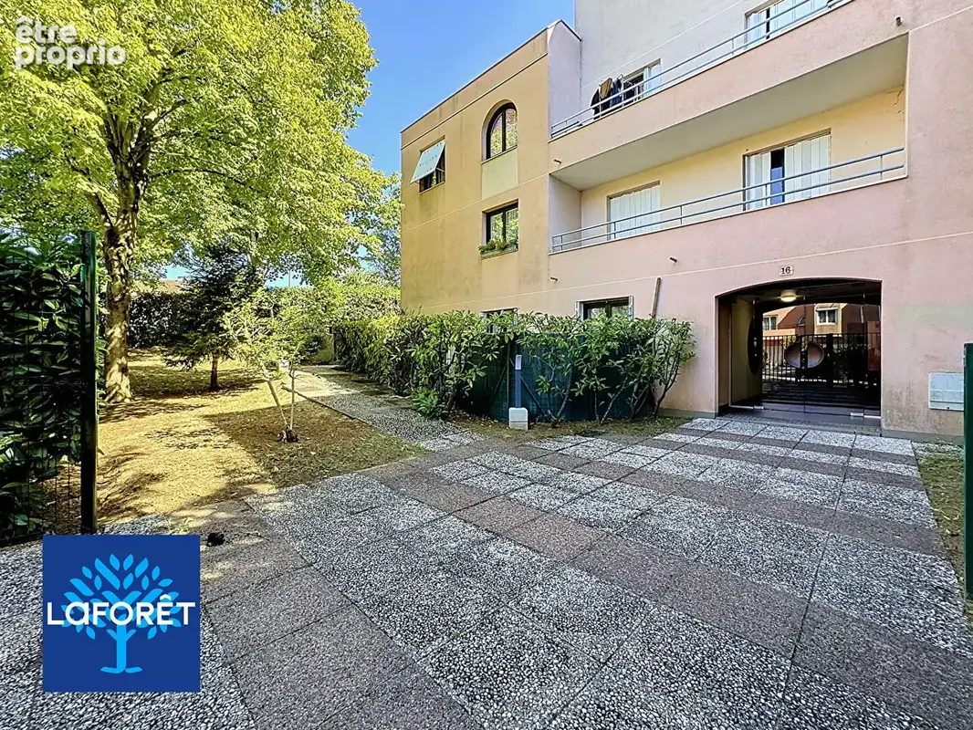 Appartement à EVRY