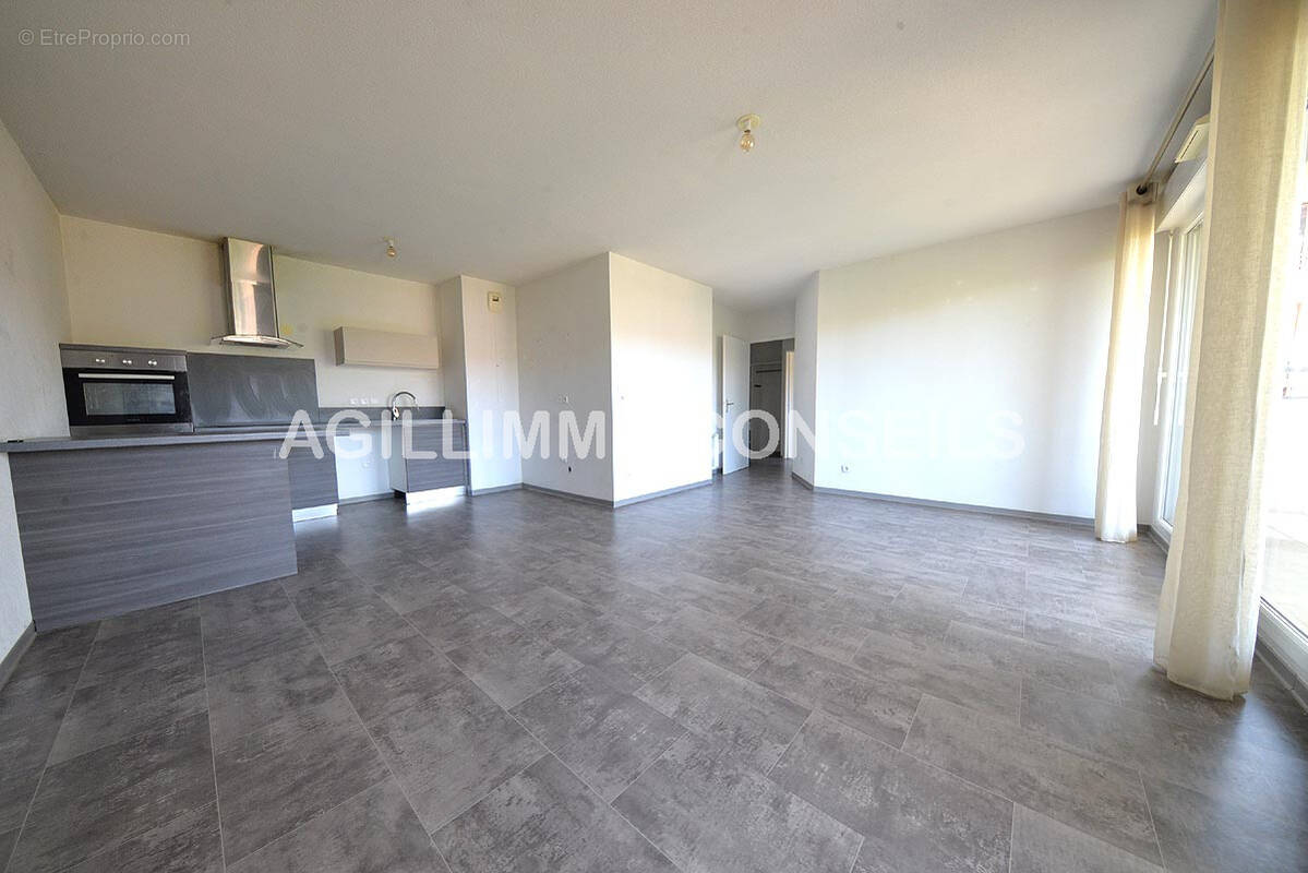 appartement T3 Puget-sur-argens - Appartement à PUGET-SUR-ARGENS