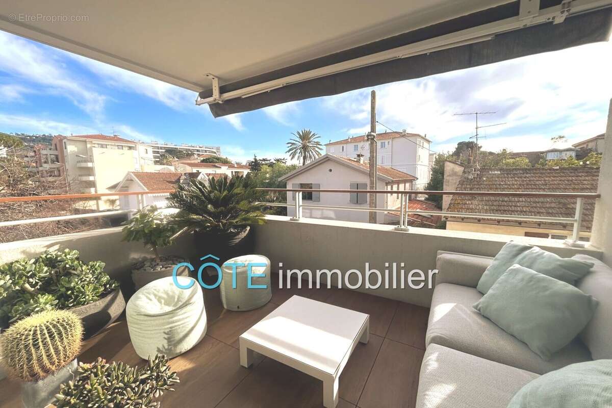 Appartement à CANNES