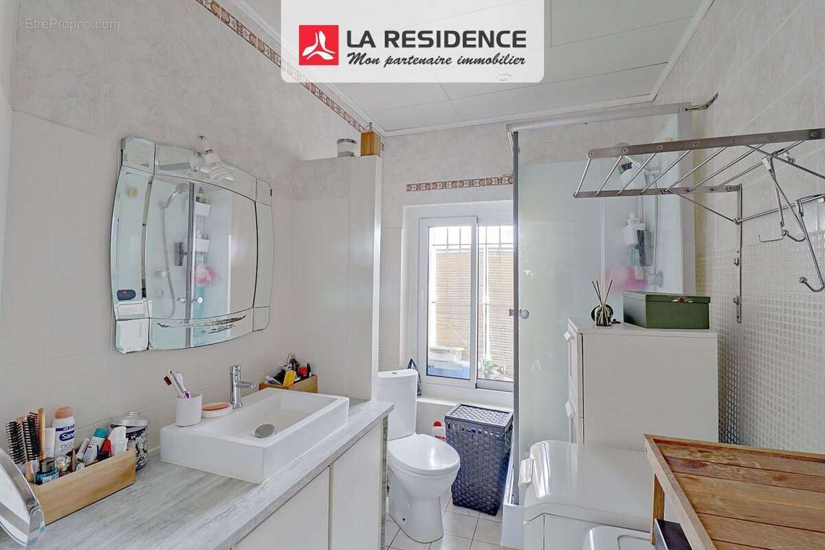 Appartement à ECQUEVILLY