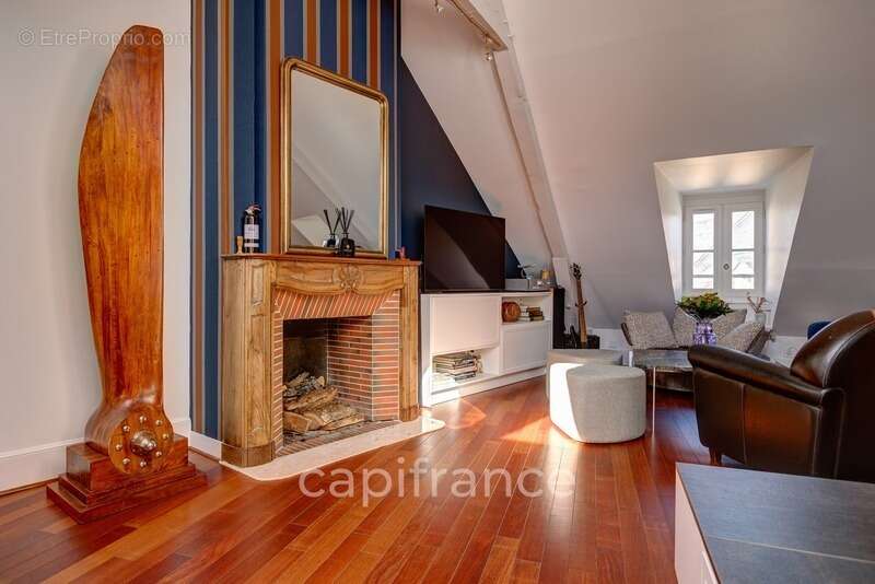Appartement bourgeois à vendre 5 pièces BRIVE LA GAILLARDE (19) - photo 2