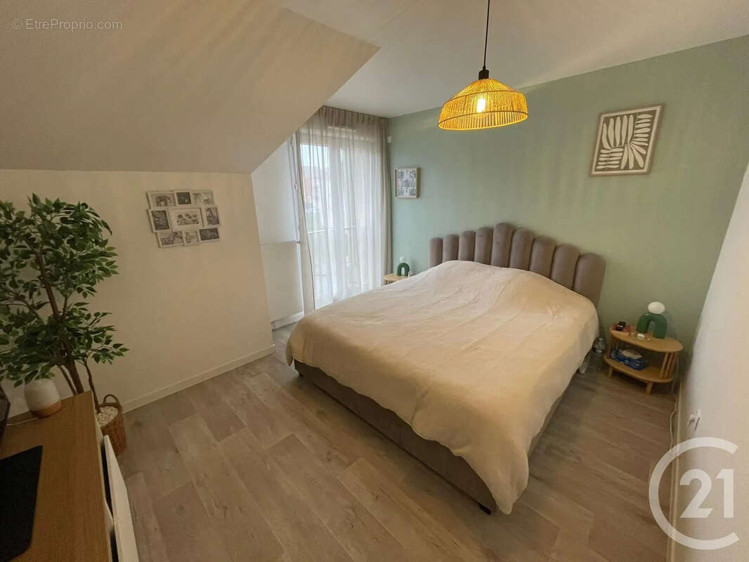 Appartement à MOUSSY-LE-VIEUX