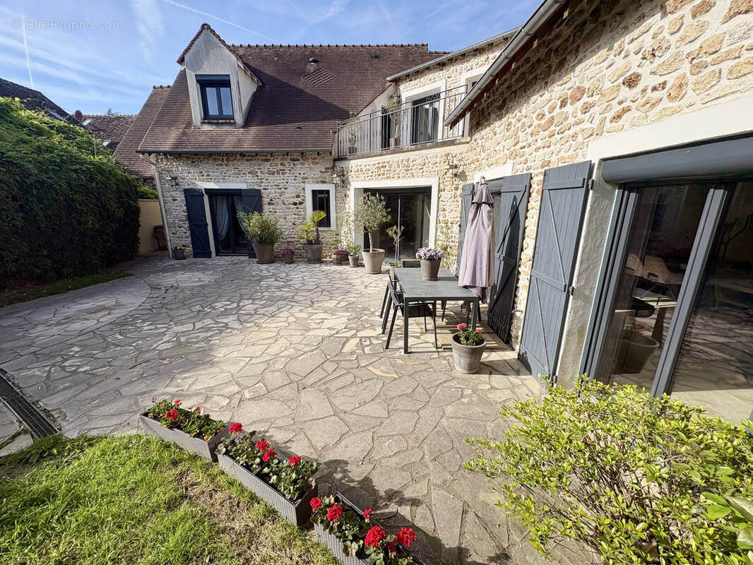 Maison à CELY