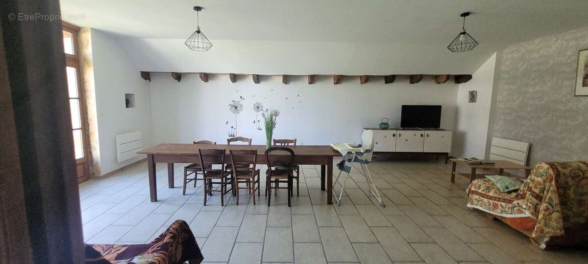Appartement à SAINT-ROBERT