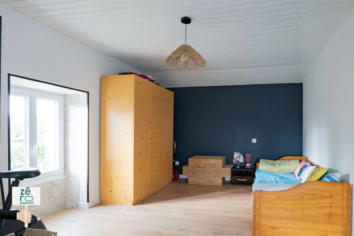 Maison à MOUZEUIL-SAINT-MARTIN