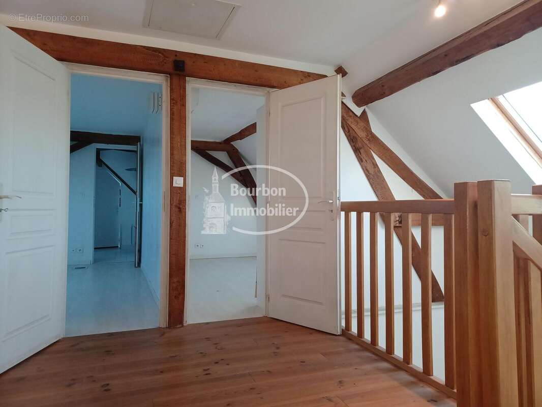 n°1 - Maison à GILLY-SUR-LOIRE