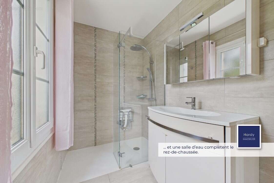 Maison à CONDECOURT