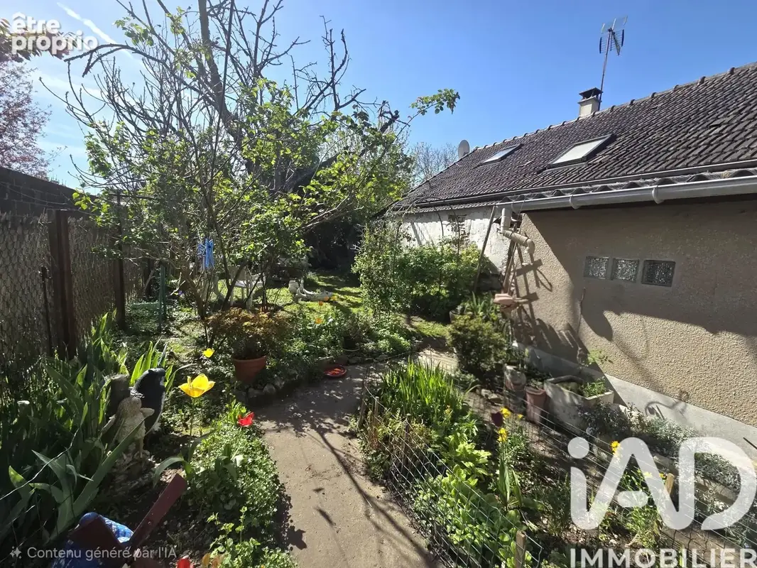 Photo 1 - Maison à VARREDDES