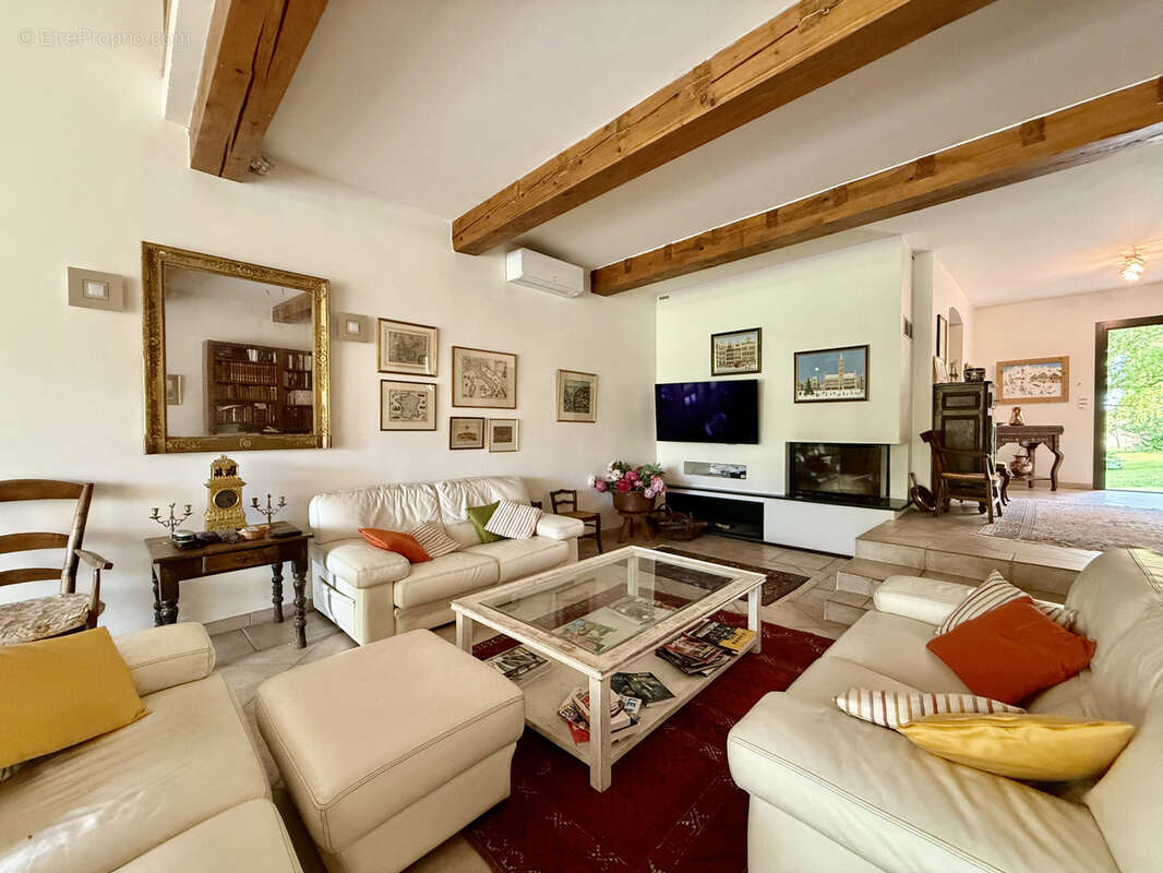 Maison à L&#039;ISLE-JOURDAIN