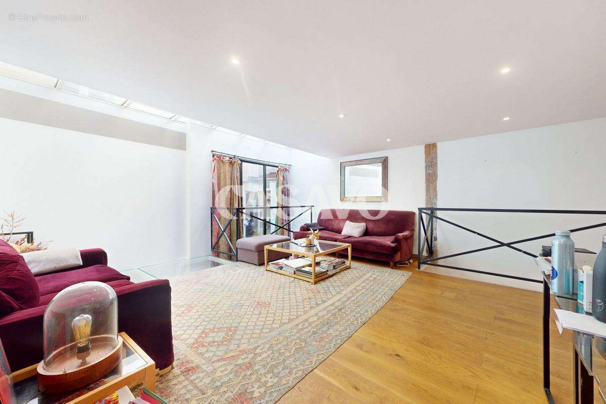 Appartement à PARIS-11E
