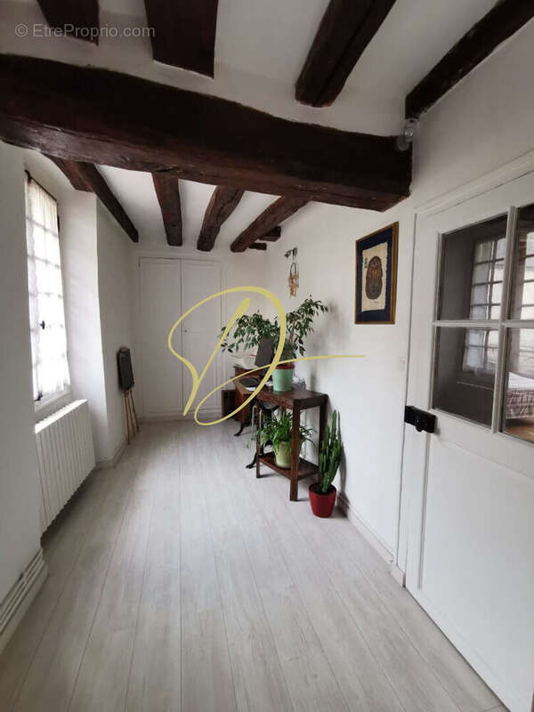 Maison à EPERNON