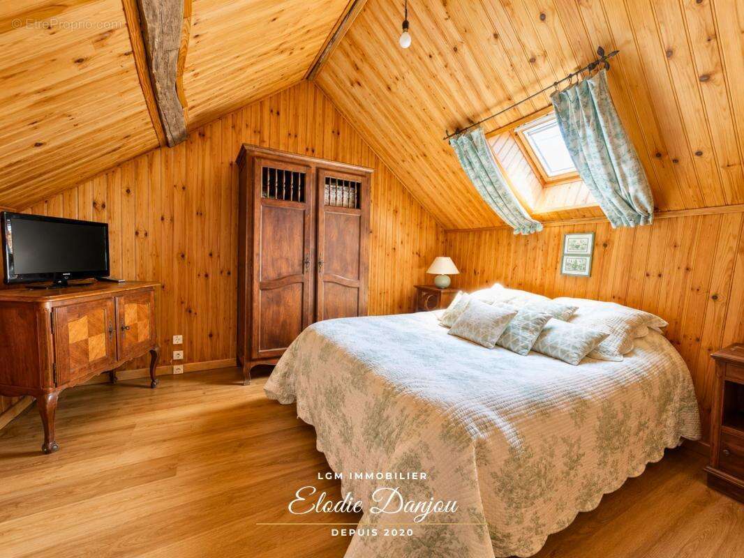 Maison en pierre avec 3 chambres, piscine et dépendances – À 10 minutes de Châteaudun - photo 10