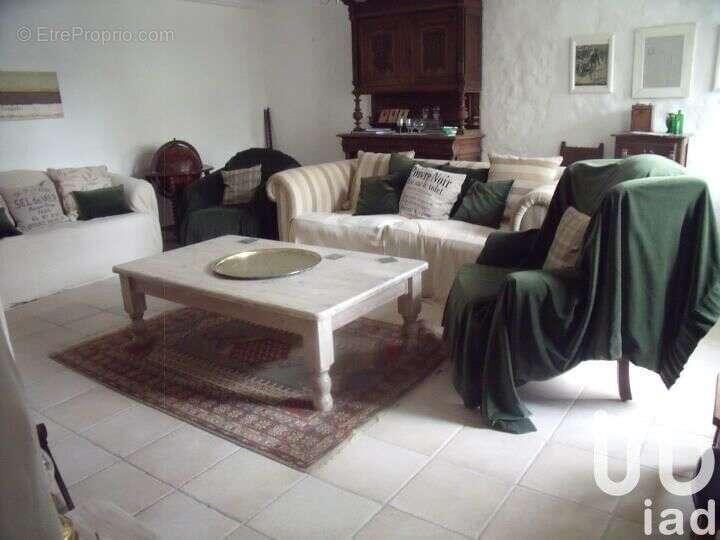 Maison 174 m² à Geay  - photo 9