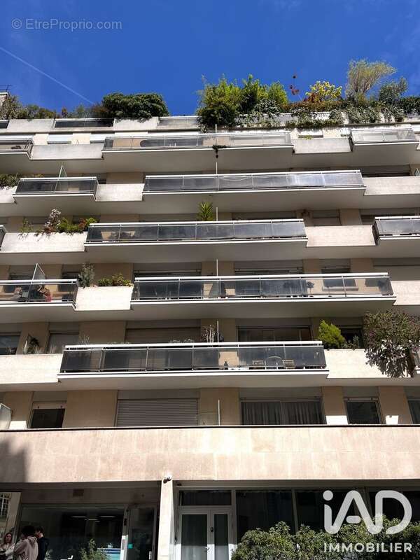 Photo 5 - Parking à PARIS-16E