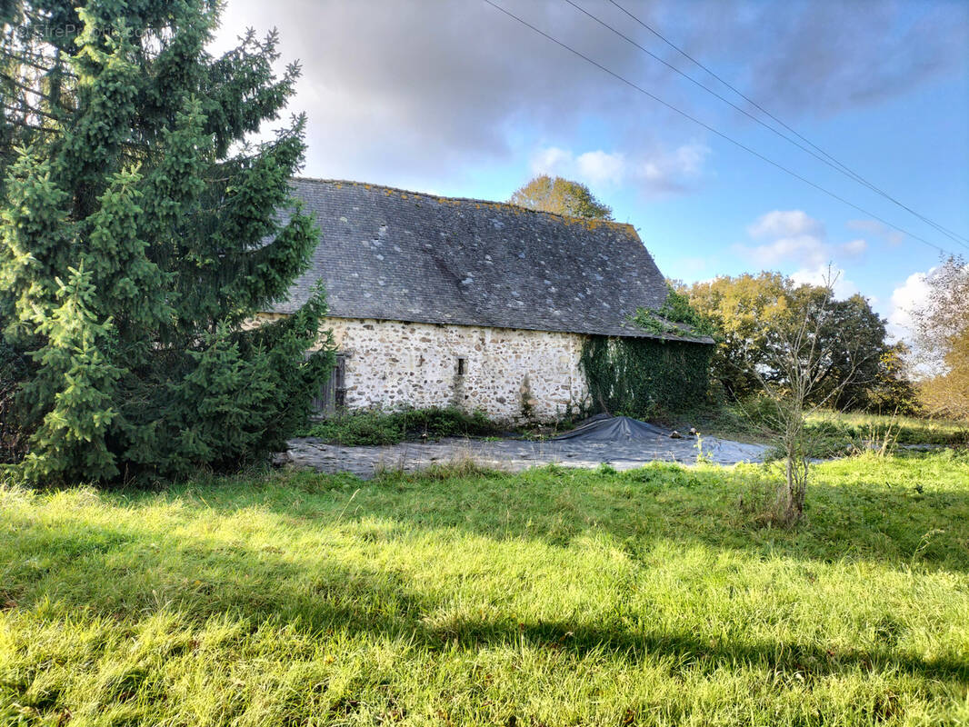 Maison à LA GRAVELLE