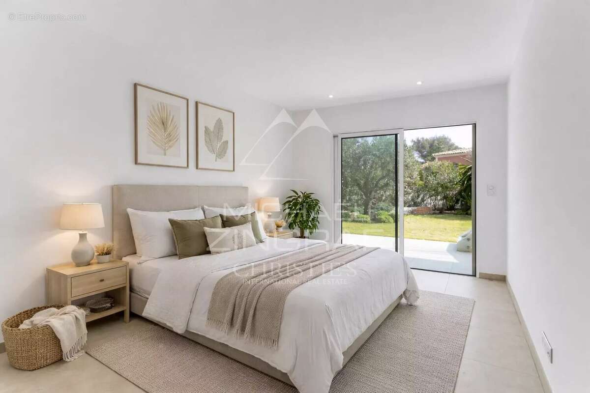 Maison à CAVALAIRE-SUR-MER