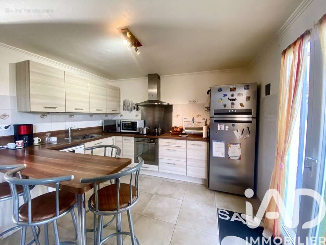 Photo 3 - Maison à LE MUY