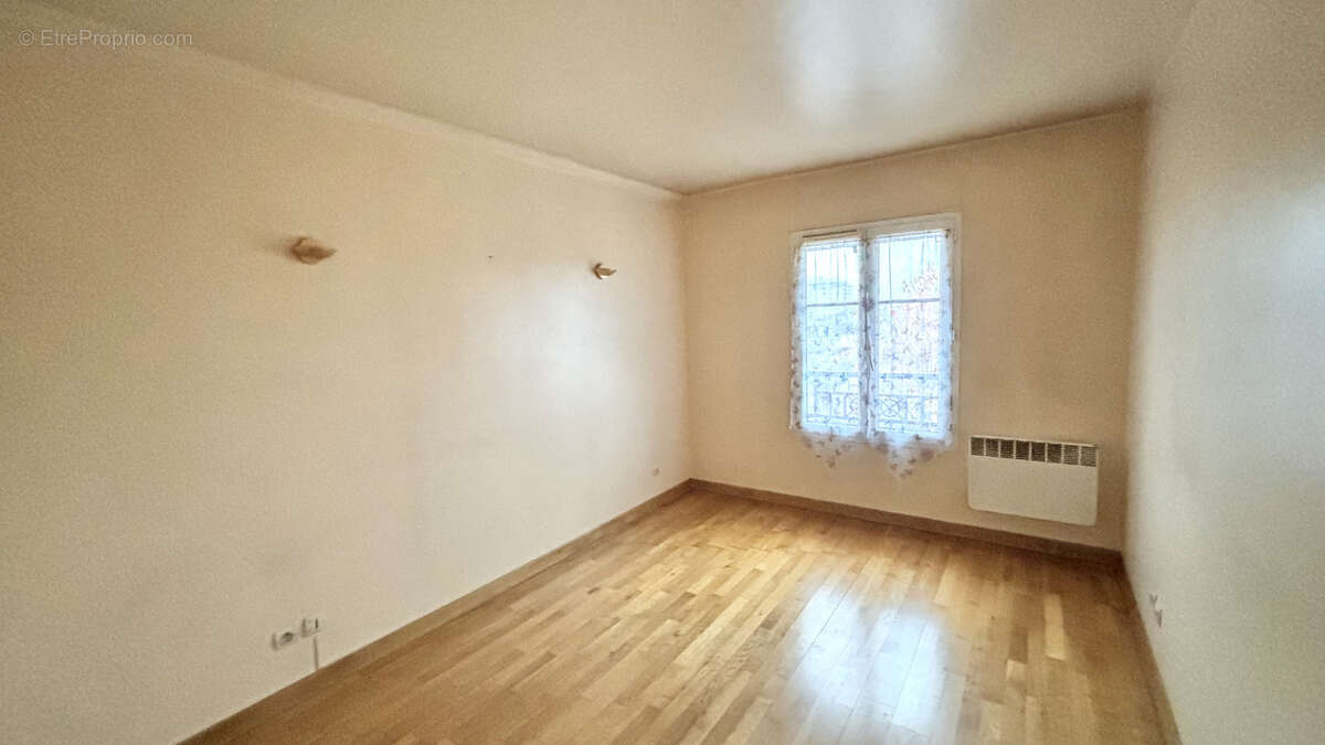 Appartement à SAINT-GRATIEN