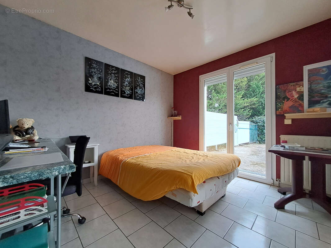 Maison à PORT-SAINTE-MARIE