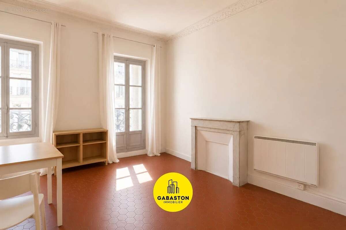Appartement 84 m² à Marseille-2e  - photo 5