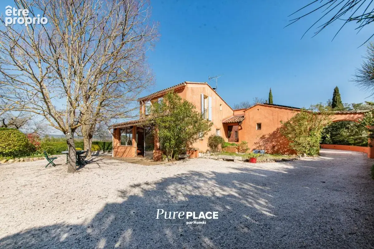 Maison T7 de 209 m² sur 6600 m² de terrain avec piscine à Aix-en-Provence - photo 2