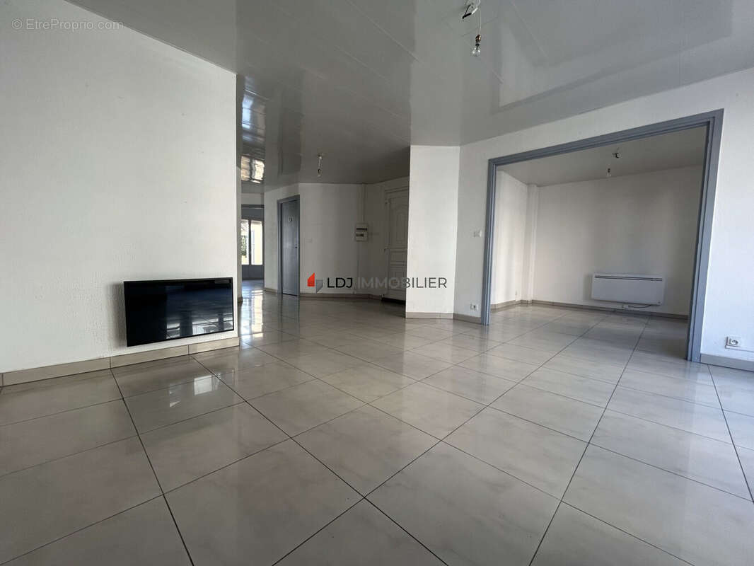 Appartement à CERET