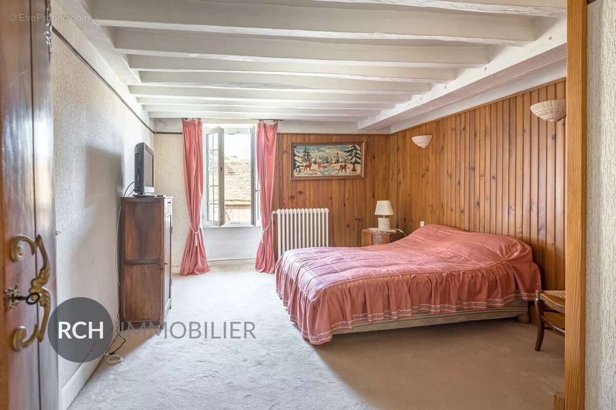 Maison à BAZAINVILLE