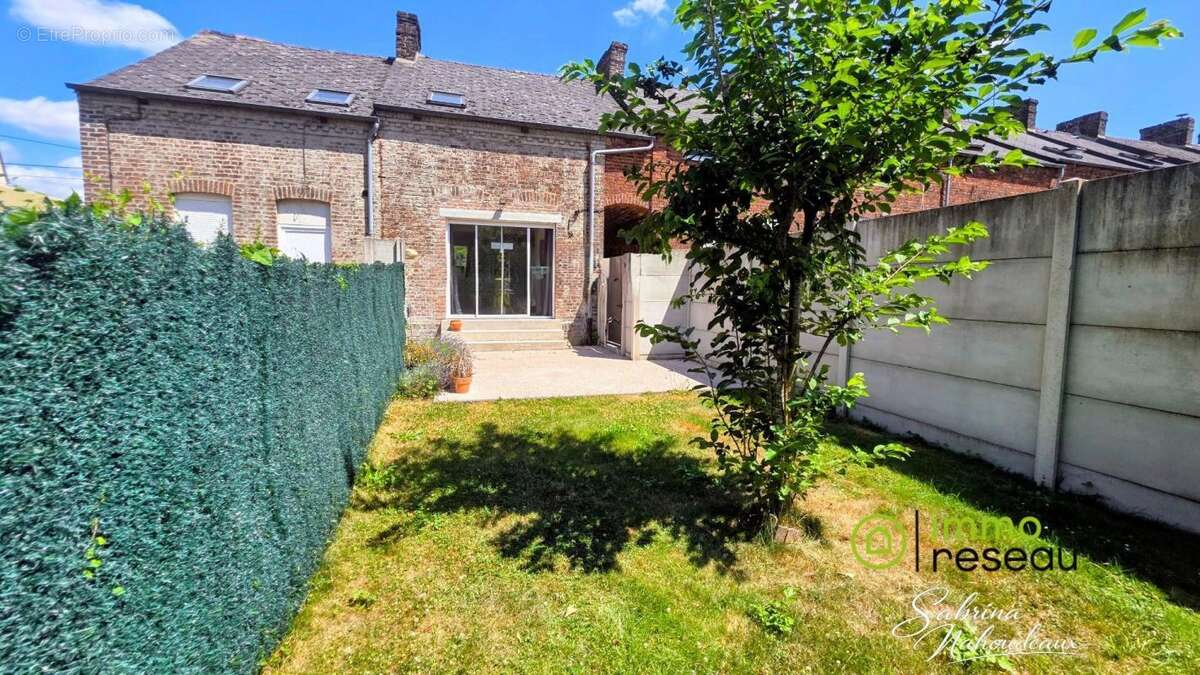 Maison 64 m² à Hirson  - photo 11