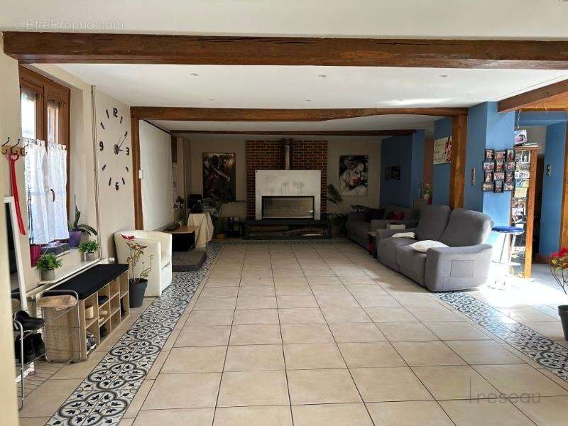 Maison à THERINES