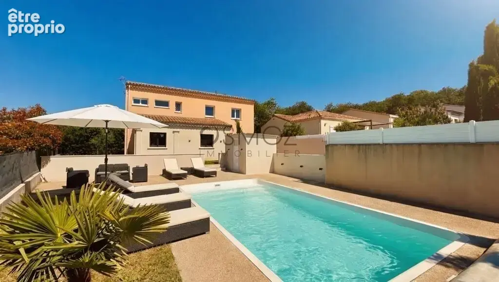 Maison à MALATAVERNE