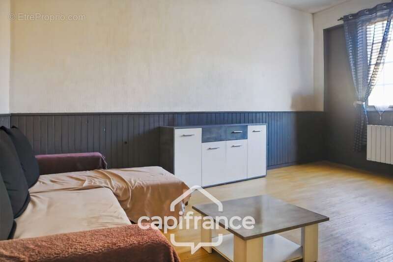 Appartement à PASLIERES