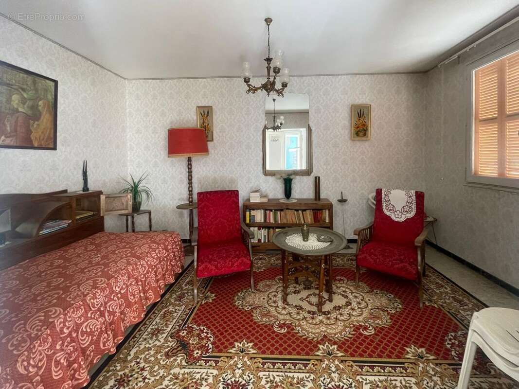 Appartement à CORTE