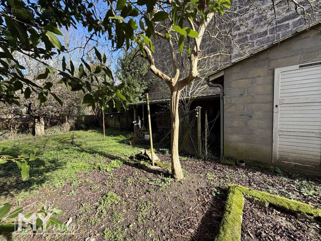 Maison à CASTILLON-LA-BATAILLE