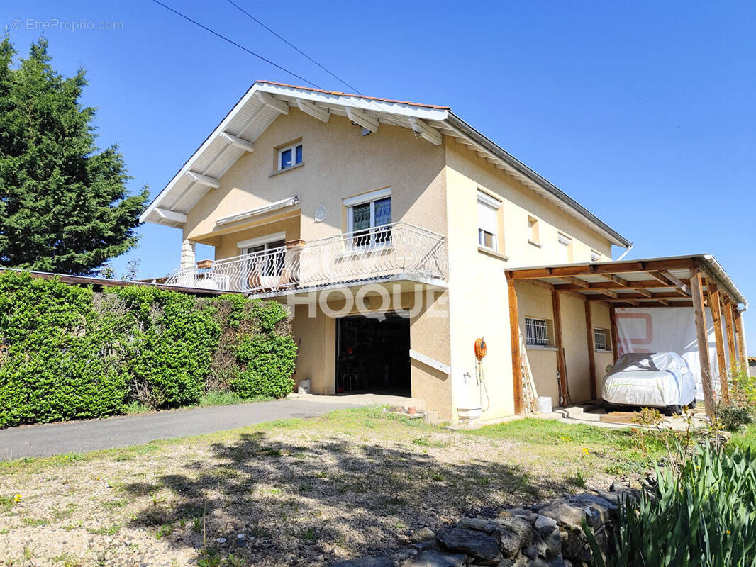 Maison à MARGERIE-CHANTAGRET