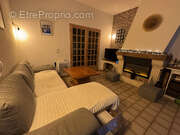 Maison à LA RIVIERE-SAINT-SAUVEUR