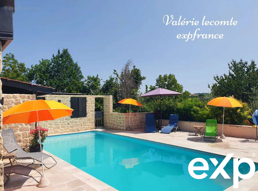 Maison à MONTFERMIER