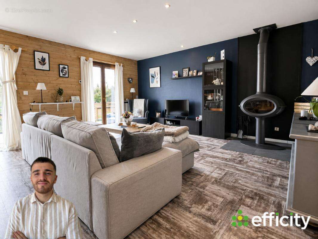 Appartement à FRAISSES