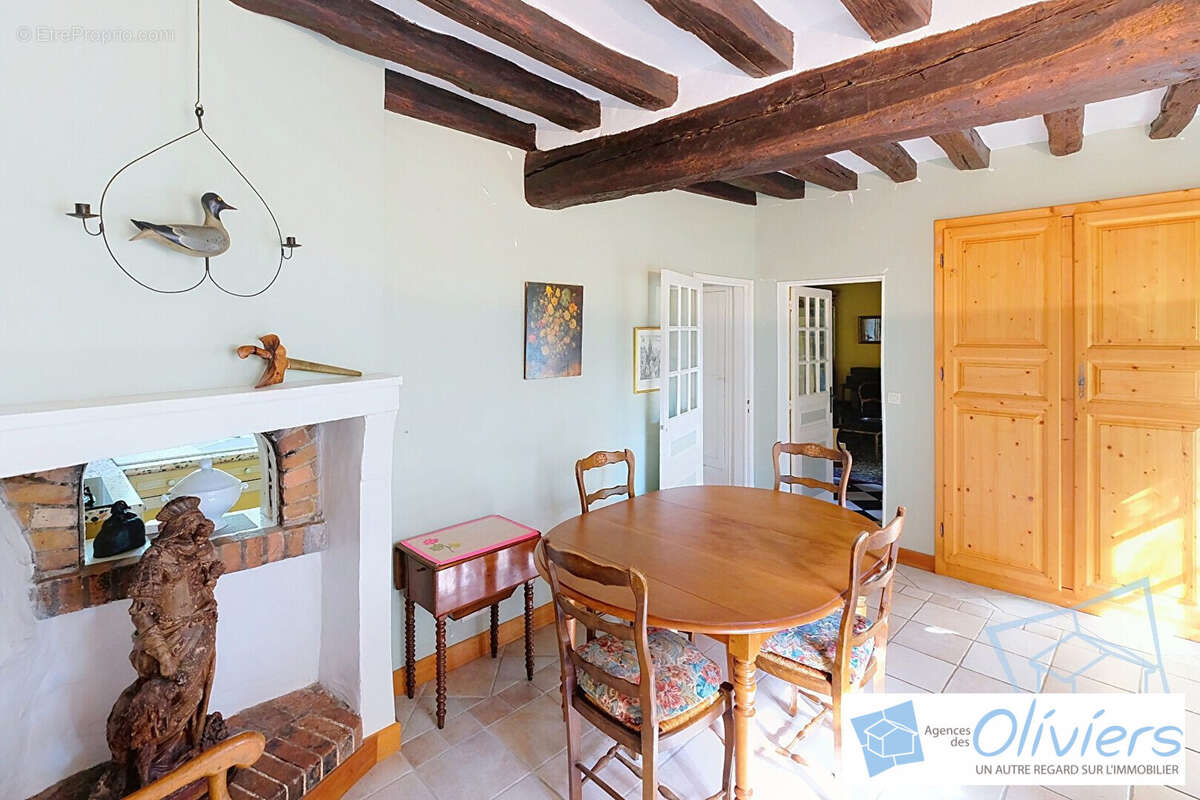 Maison à SAINT-FORGET