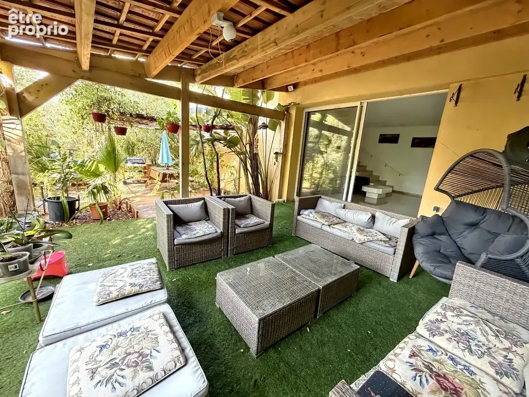 Photo Maison à Frejus au prix de 435 000€