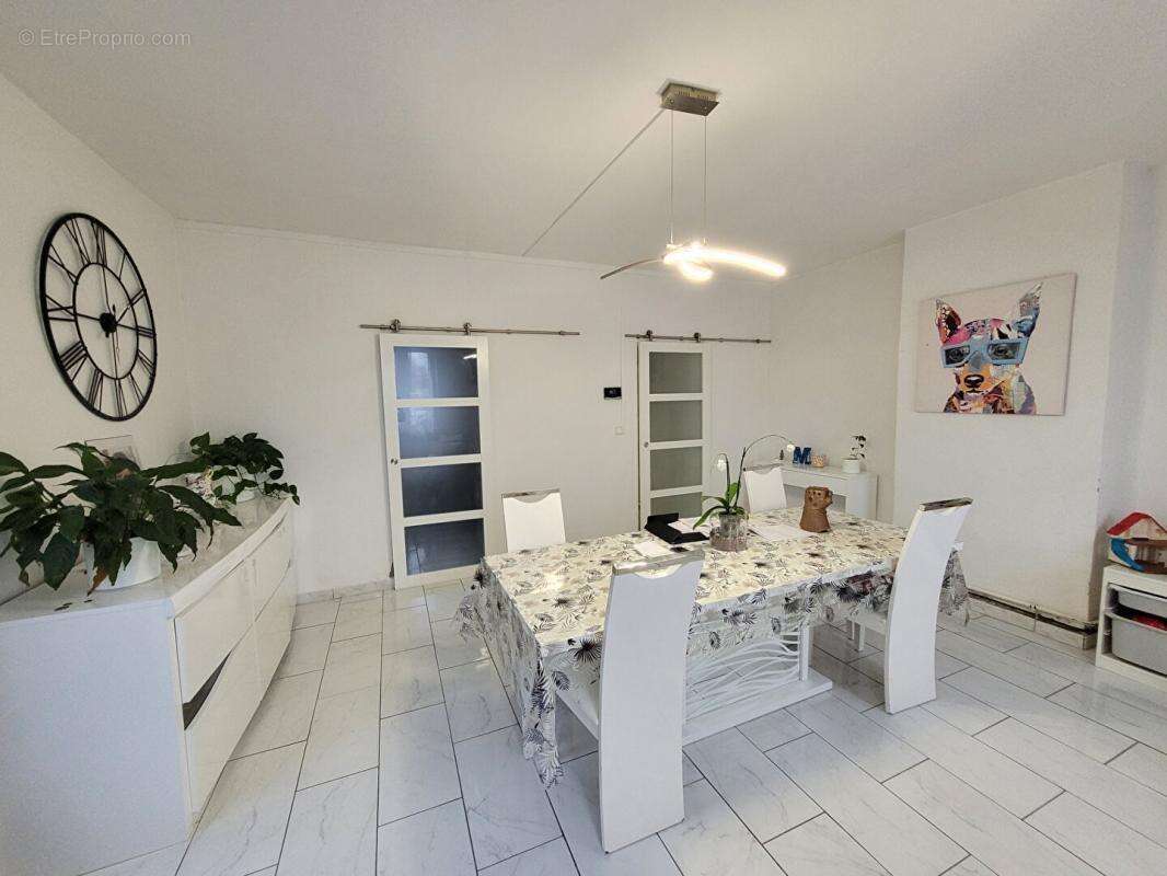 HAVELUY -Maison rénovée avec garage, cour et 2 chambres ? - photo 2